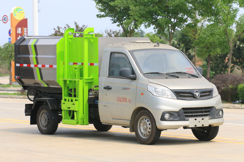 福田祥菱側(cè)裝掛桶自卸式垃圾車 3方