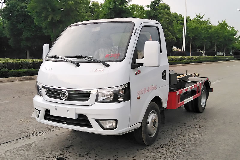 東風(fēng)途逸勾臂垃圾車 3方生活垃圾箱