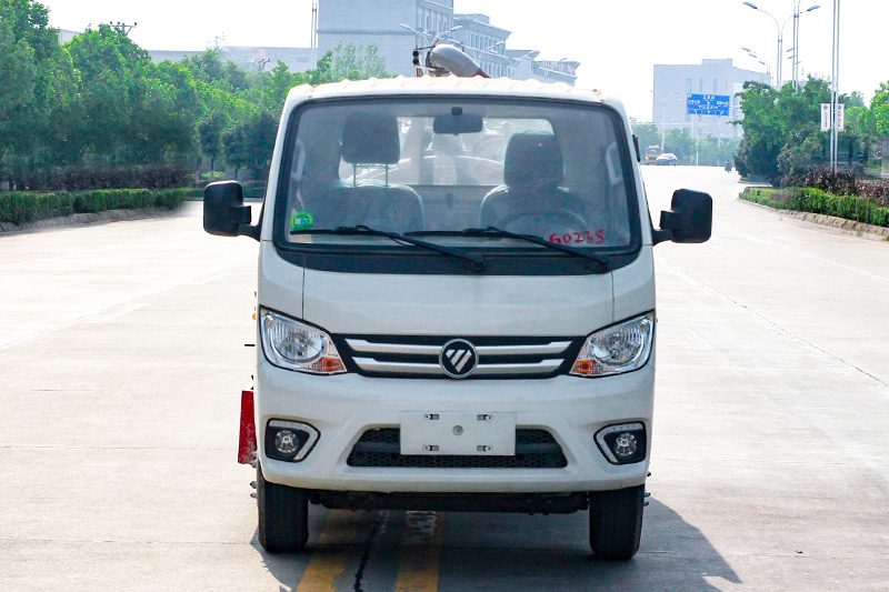 福田祥菱吸糞車 2方