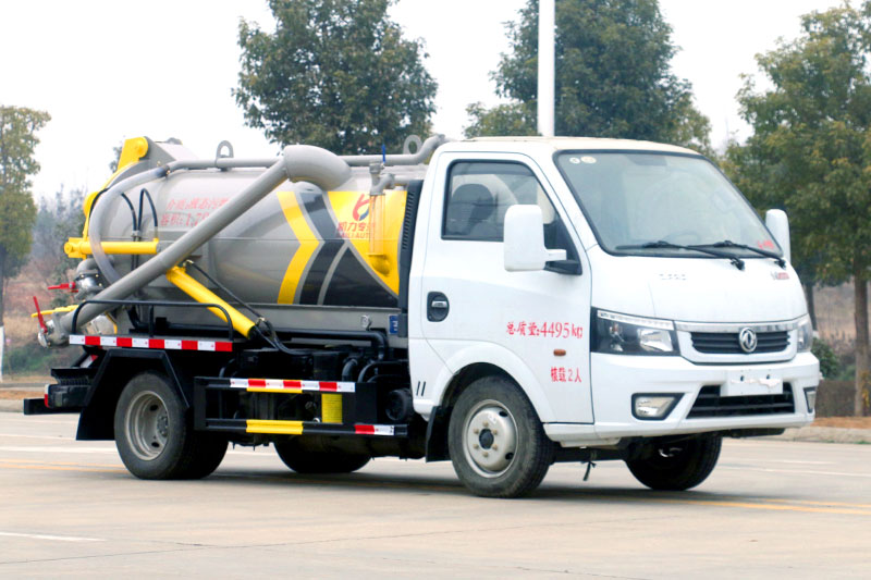 東風(fēng)途逸吸污車 2方